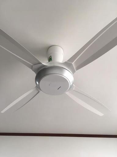Quạt trần 4 cánh Panasonic F-56XPG - W