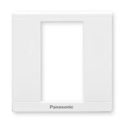 Mặt 3 thiết bị Panasonic Moderva WMFV7813